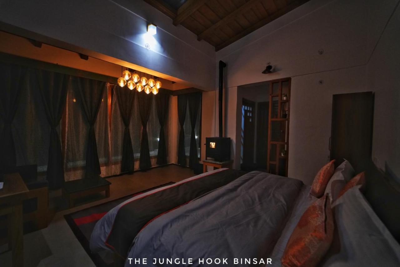 The Jungle Hook Binsar Hotel Almora Exterior photo